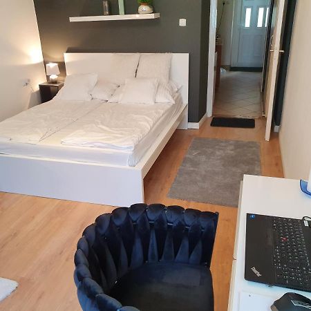 BöSIX Apartman Budapeşte Dış mekan fotoğraf