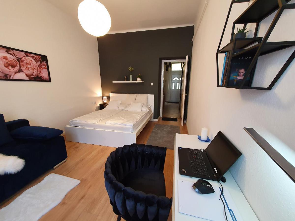 BöSIX Apartman Budapeşte Dış mekan fotoğraf