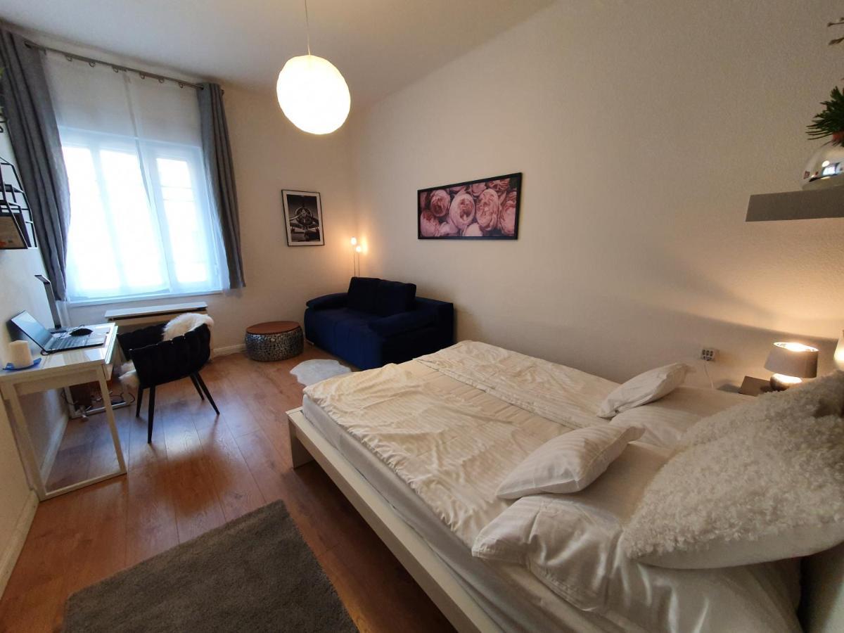BöSIX Apartman Budapeşte Dış mekan fotoğraf