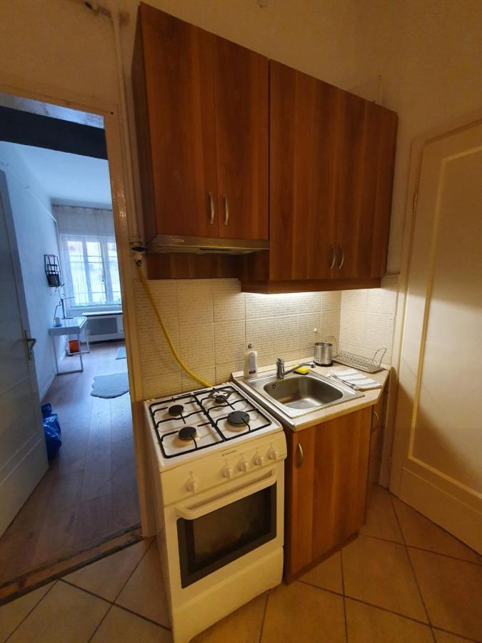 BöSIX Apartman Budapeşte Dış mekan fotoğraf