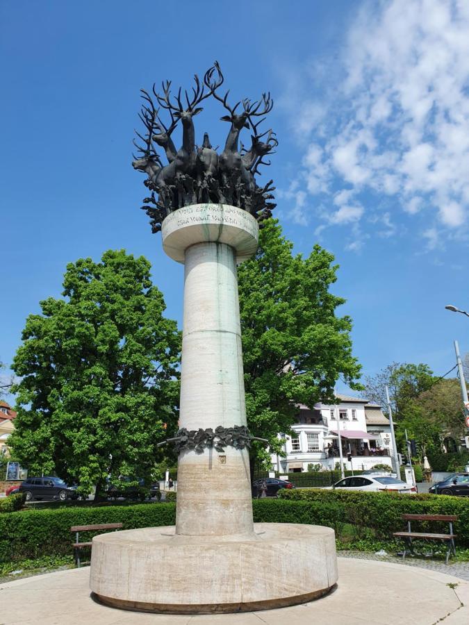 BöSIX Apartman Budapeşte Dış mekan fotoğraf