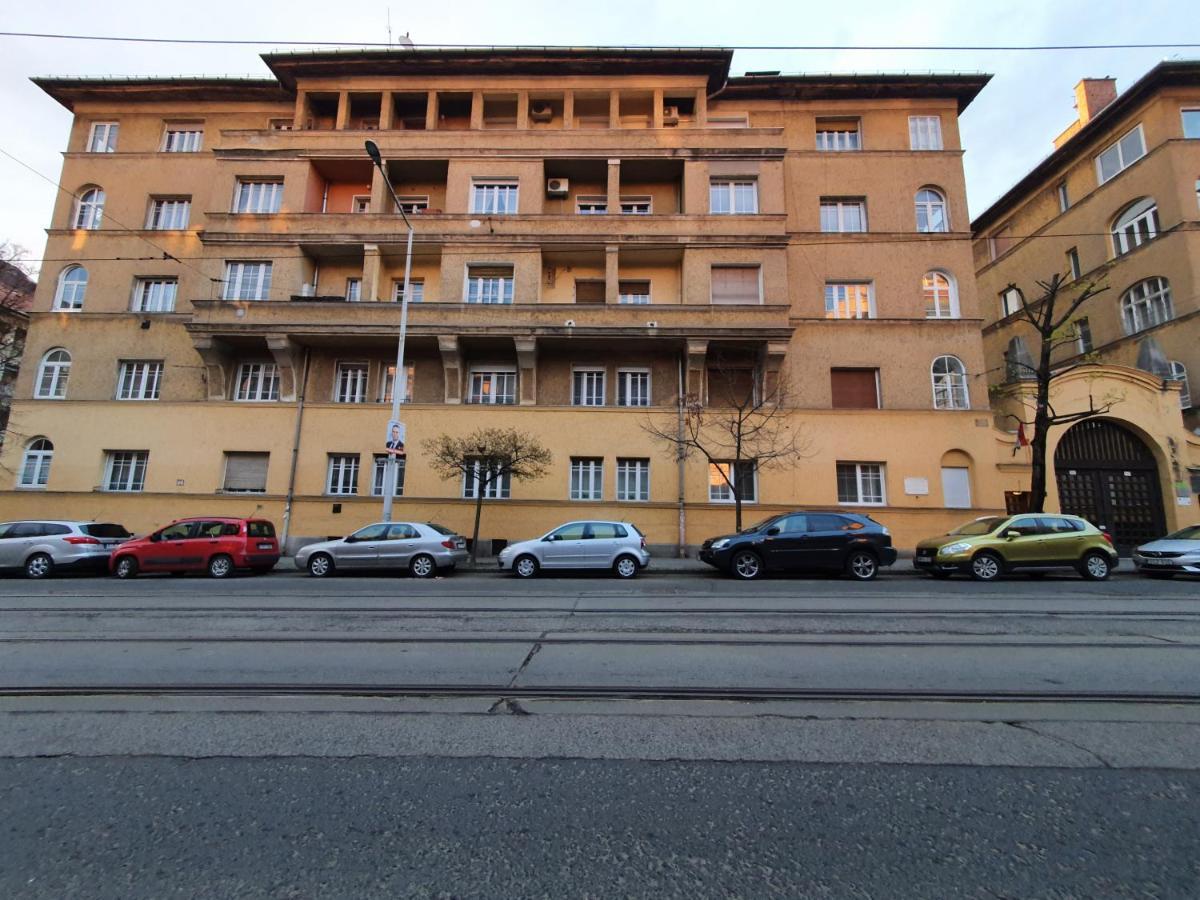 BöSIX Apartman Budapeşte Dış mekan fotoğraf